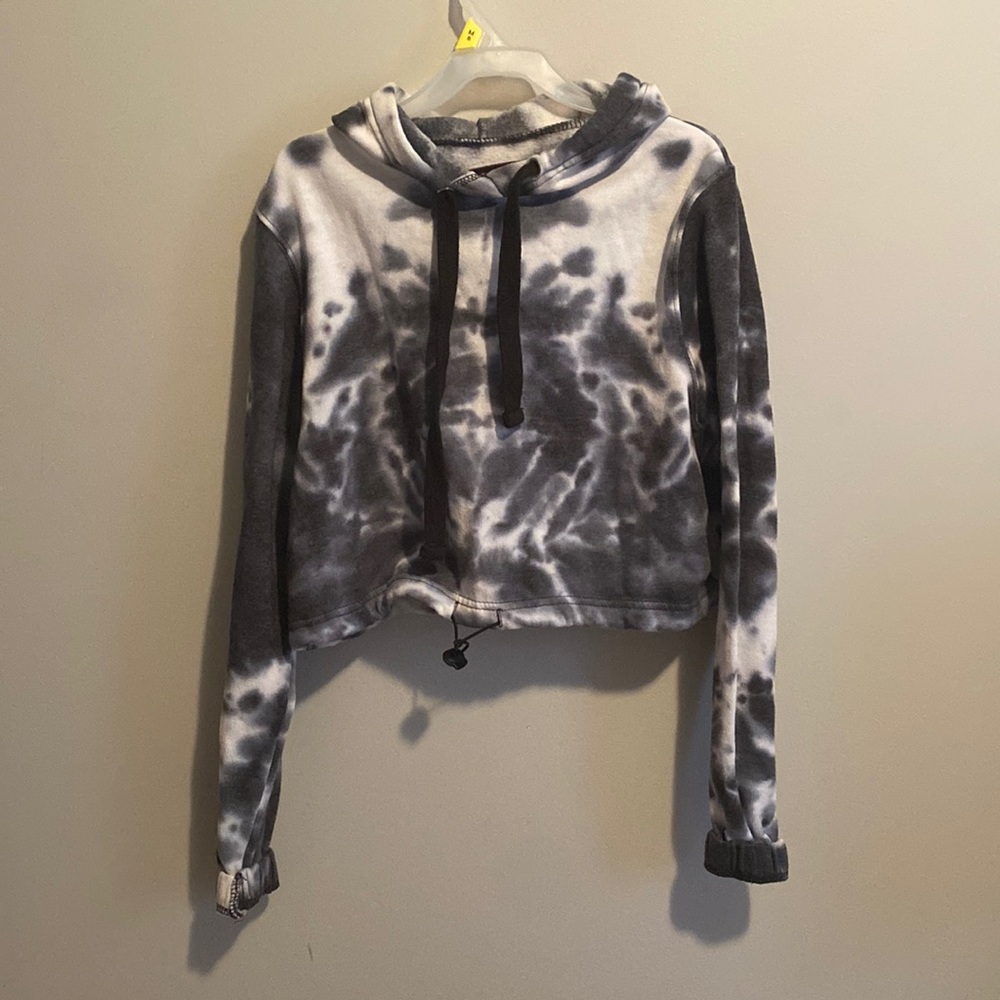 Cropped sweatshirt